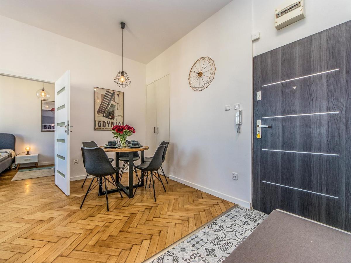 3 Citygo Apartament Skwer Kosciuszki 10 Na 10 Gdynia Buitenkant foto