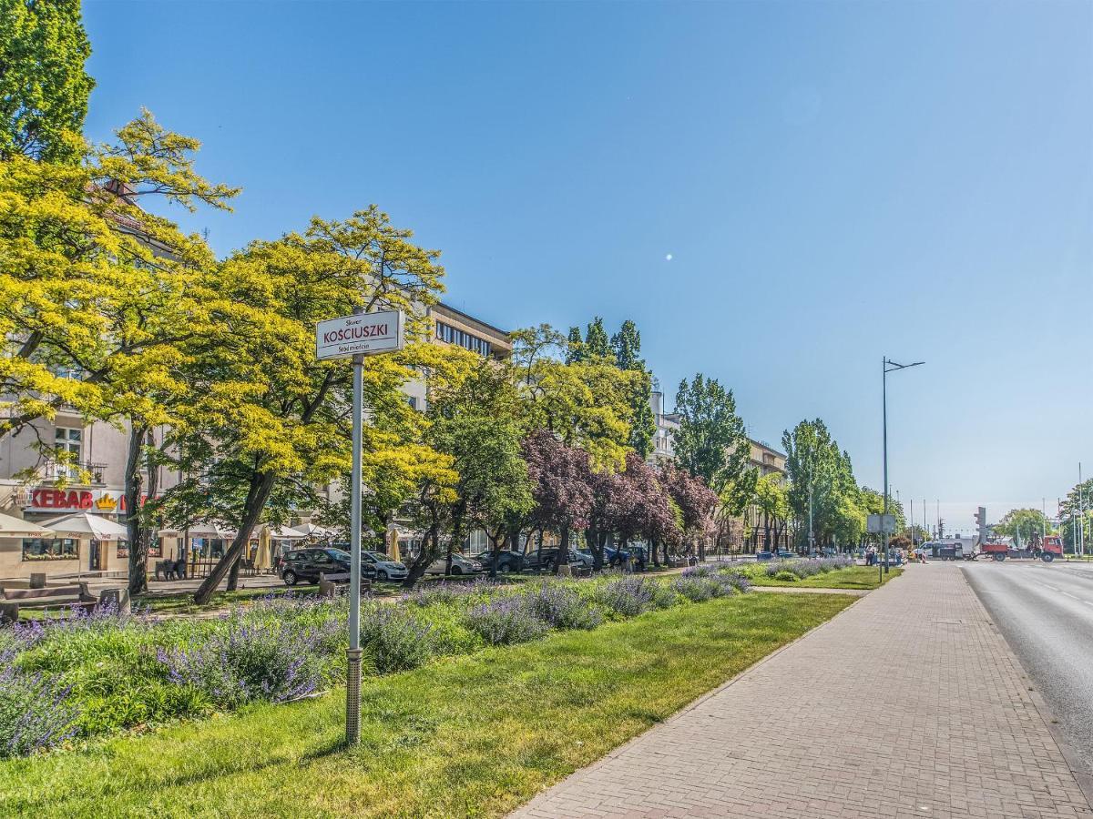 3 Citygo Apartament Skwer Kosciuszki 10 Na 10 Gdynia Buitenkant foto